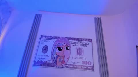 dulce_quintana online show from October 4, 12:00 pm