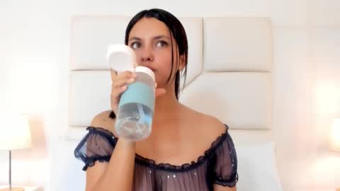 Dulce online show from March 3, 11:27 am