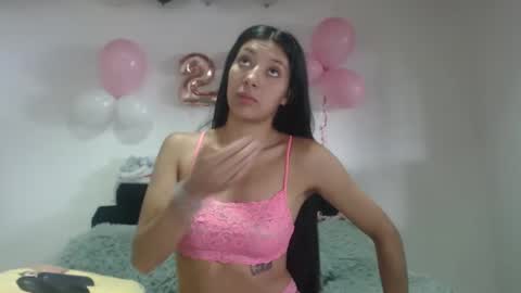 dulceisabellax online show from February 20, 4:47 pm