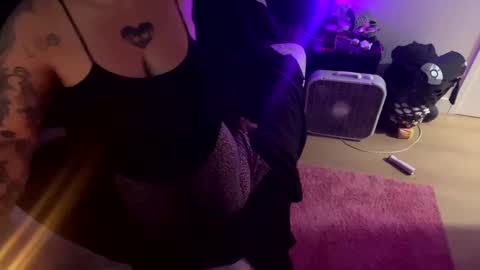 dumpster4u online show from September 13, 10:01 am