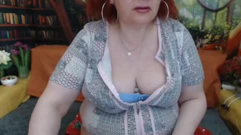 Dyanne online show from July 28, 6:20 pm