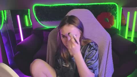 Dyna online show from November 26, 9:21 am