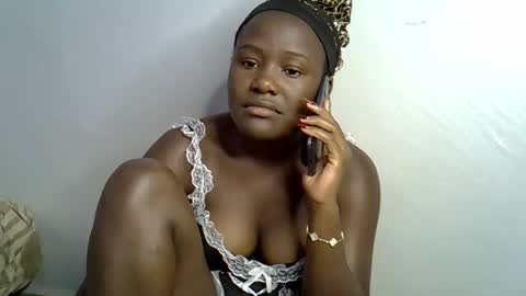 Queen online show from March 6, 12:00 pm