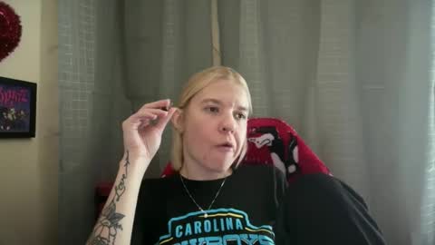 americnbarbie online show from November 19, 8:31 pm