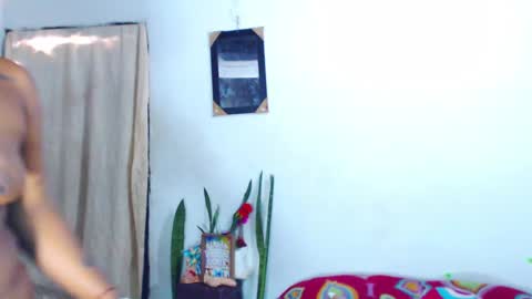 Snapshot of ebony_chayna chatting on February 28, 5:37 pm chayna smith online show from February 28, 5:37 pm