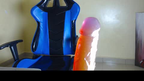 ebony choco2 online show from February 24, 12:14 pm