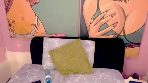 Snapshot of ebonycherryxxx chatting on March 5, 7:16 am Lyn online show from March 5, 7:16 am