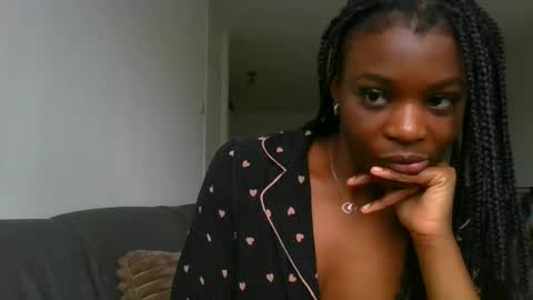Ebonygirlxo online show from January 15, 12:04 pm