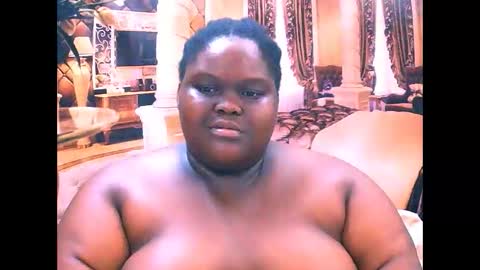 ebonyhotbuns4u2luv online show from January 14, 7:41 pm