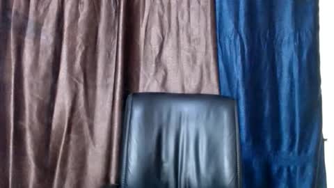 ebonypussy_xx online show from October 7, 10:47 pm