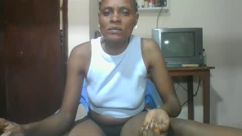 Snapshot of ebonyqueen4 chatting on September 26, 7:33 pm JACKLINE online show from September 26, 7:33 pm
