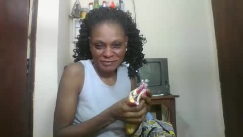 Snapshot of ebonyqueen4 chatting on September 18, 6:45 am JACKLINE online show from September 18, 6:45 am