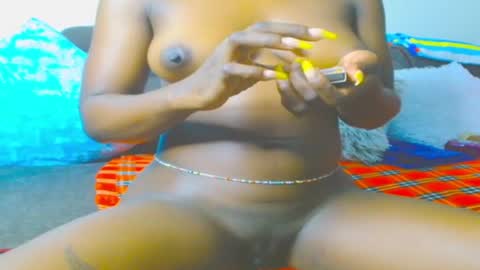 ebonysmilz88 online show from March 9, 9:29 pm