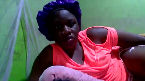 Toto online show from November 18, 1:23 pm