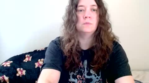 Weird Echo online show from June 4, 9:19 pm