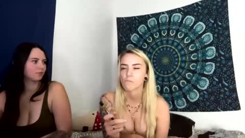 Eden Kaya online show from October 19, 1:40 am