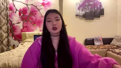 Eri online show from March 3, 6:47 pm