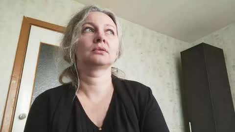 edithmanning online show from May 16, 7:00 am