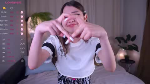 Amy online show from December 12, 2:00 pm