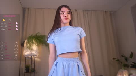 Amy online show from December 16, 5:43 pm