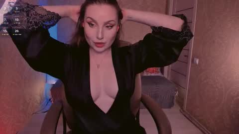 eesmaaarr online show from November 6, 11:32 pm