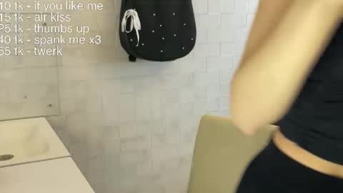 ef_fy online show from February 13, 8:49 am