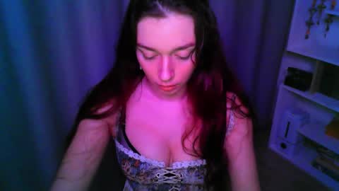 effie_balconii online show from November 9, 3:19 pm