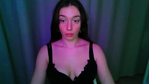 effie_balconii online show from December 5, 2:18 pm