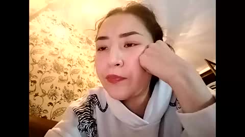 Effy online show from September 29, 2:00 pm