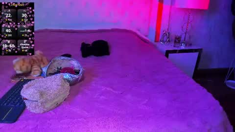 effy_kesster online show from July 5, 1:28 pm