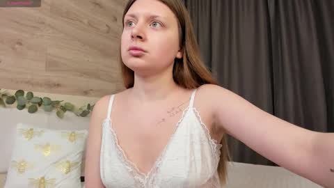 Effy online show from February 24, 7:18 am