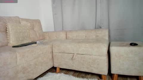 Eileen from your heart online show from November 20, 10:33 pm