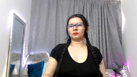 Eileen online show from July 18, 6:54 pm