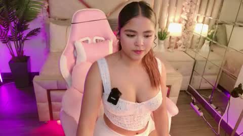 Snapshot of eimy__2 chatting on September 29, 3:22 am eimy__2 online show from September 29, 3:22 am