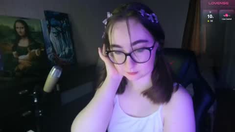 If you like it when I meow give me a thumbs up online show from February 27, 8:50 am