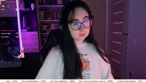 If you like it when I meow give me a thumbs up online show from March 23, 11:49 am