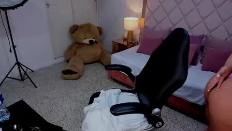 Ela Beli online show from March 20, 1:54 am