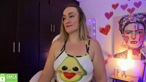 Snapshot of ela_ps chatting on February 16, 11:59 am LOREIN online show from February 16, 11:59 am