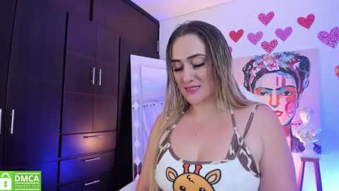 Snapshot of ela_ps chatting on March 9, 11:47 am LOREIN online show from March 9, 11:47 am