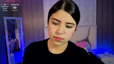 ela_tay1 online show from May 28, 1:58 am