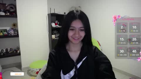 Snapshot of elaine_sun chatting on October 19, 4:47 am Elaine eli online show from October 19, 4:47 am