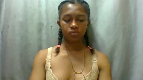 elaliealdy online show from September 9, 1:55 pm