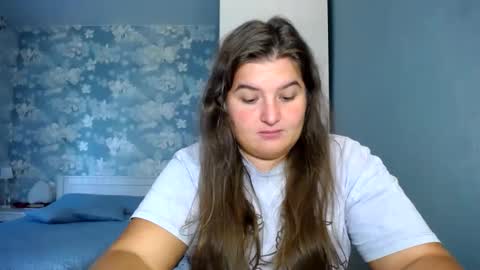 Snapshot of elanis_blair chatting on September 24, 1:54 pm Elanis online show from September 24, 1:54 pm