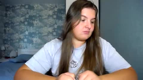 Snapshot of elanis_blair chatting on September 25, 2:05 pm Elanis online show from September 25, 2:05 pm