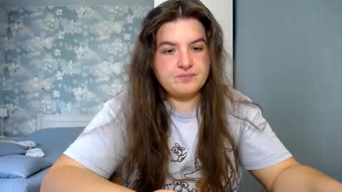 Elanis online show from May 24, 2:16 pm