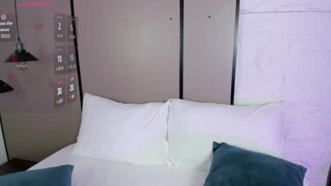 elara_bloom_ online show from July 25, 2:29 am