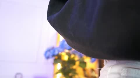 Elasummeer online show from December 22, 11:35 am