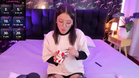 Snapshot of elecktra_sweet chatting on March 7, 7:27 pm Elecktra online show from March 7, 7:27 pm
