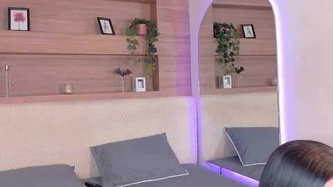 ELECTRA  online show from November 7, 8:25 pm