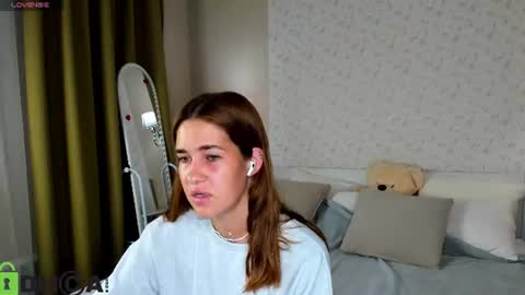 Jenny online show from July 5, 10:48 pm